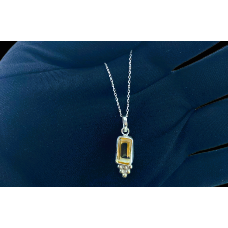 CITRINE NATURAL STONE DESIGN SILVER PENDANT