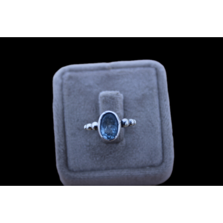 AQUAMARINE NATURAL STONE DESIGN SILVER RING